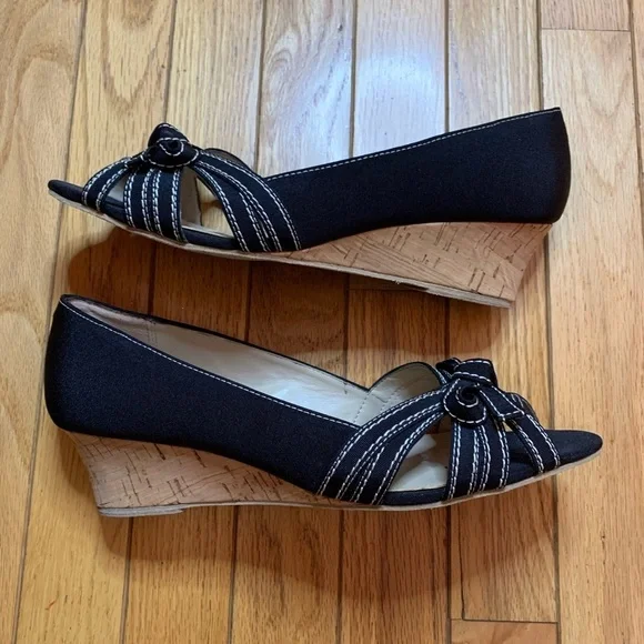 Liz Claiborne wedge heel for women - Picture 3 of 8